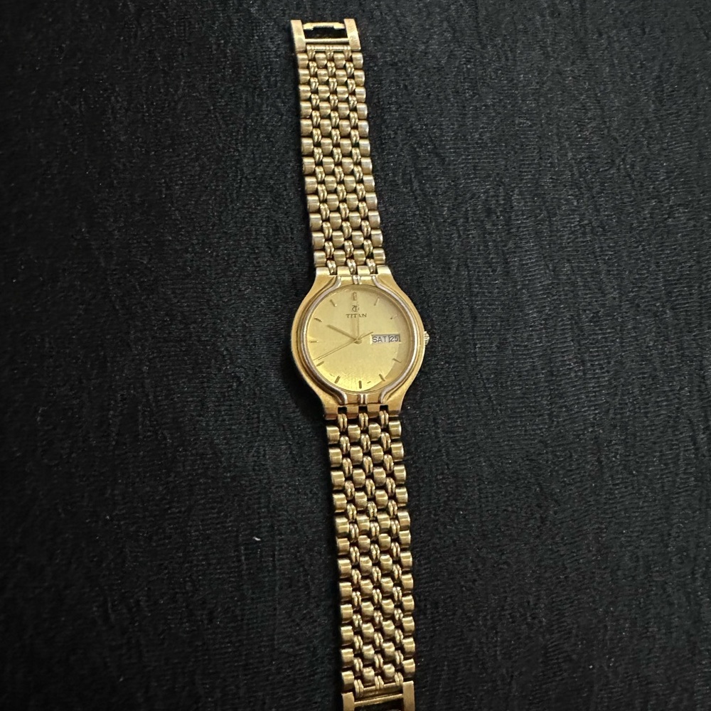 Titan original men’s watch - Picture 7 of 9